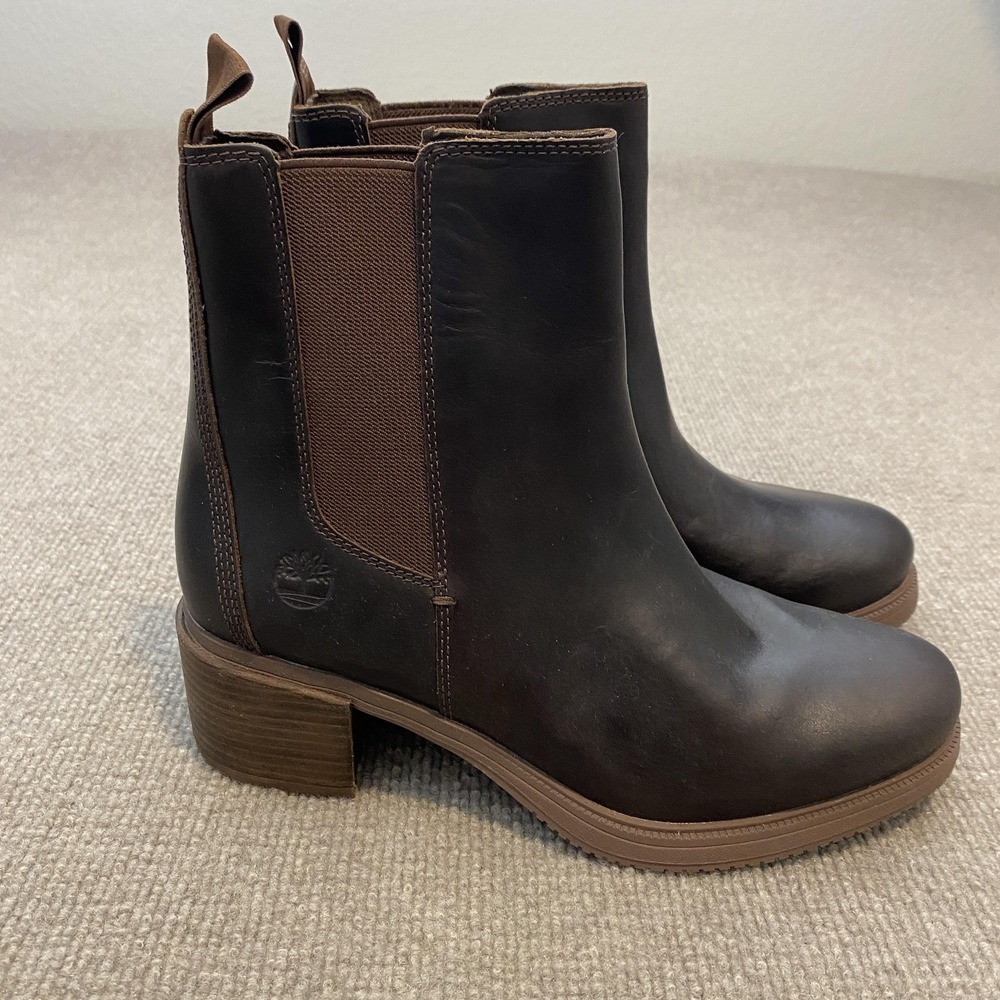 Timberland Chelsea Boots Womens Size 8.5 Brown Leather Ankle Block Heel TB0A25E3